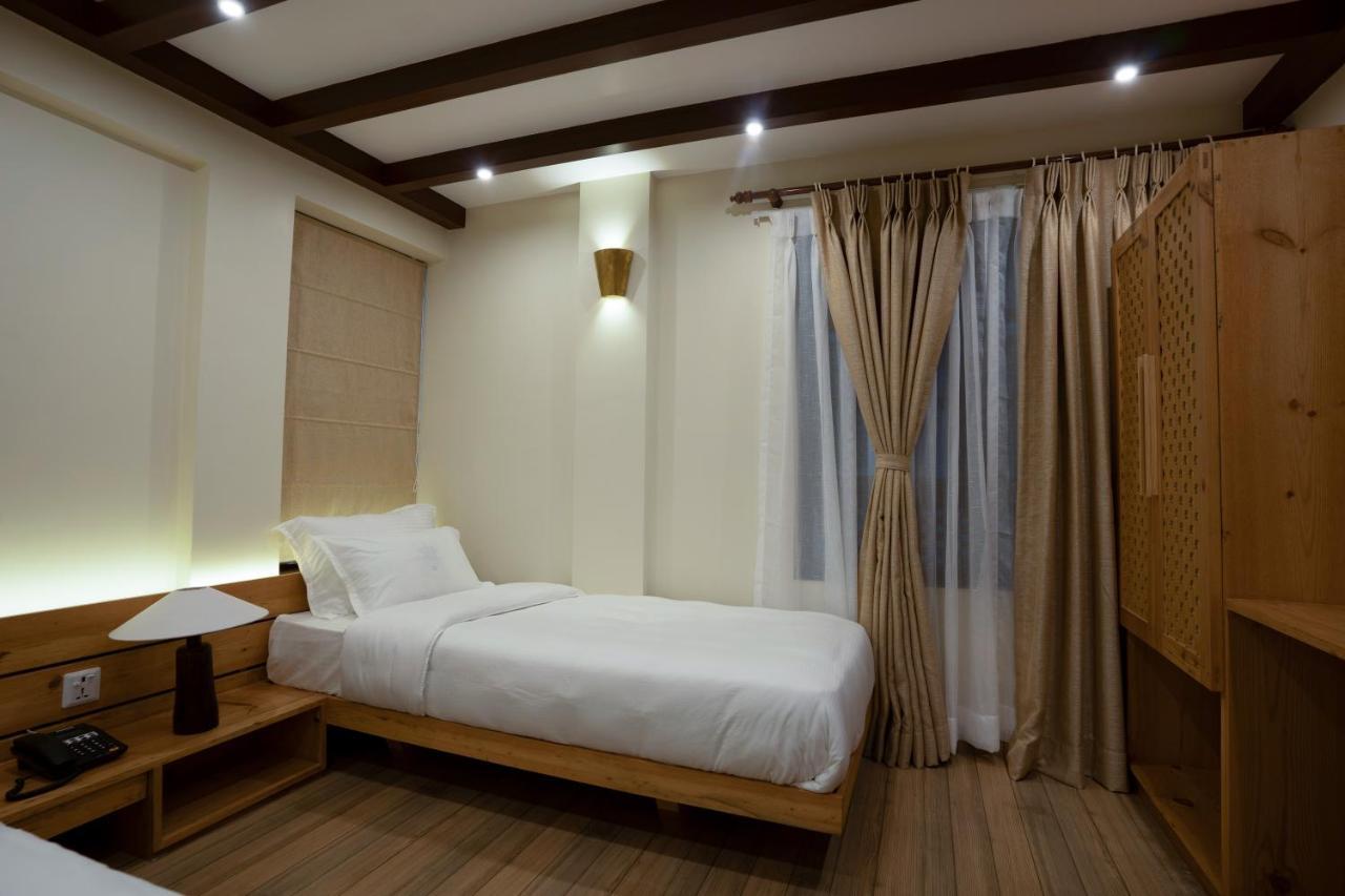 Karuna Hotel Patan Kathmandu Extérieur photo