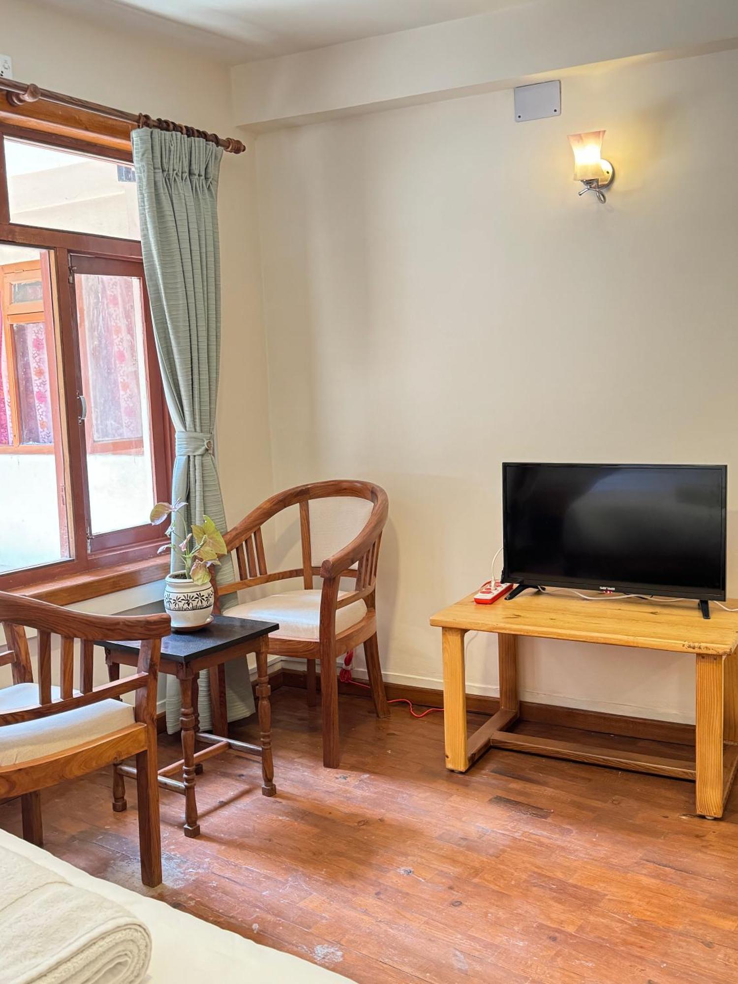 Karuna Hotel Patan Kathmandu Extérieur photo