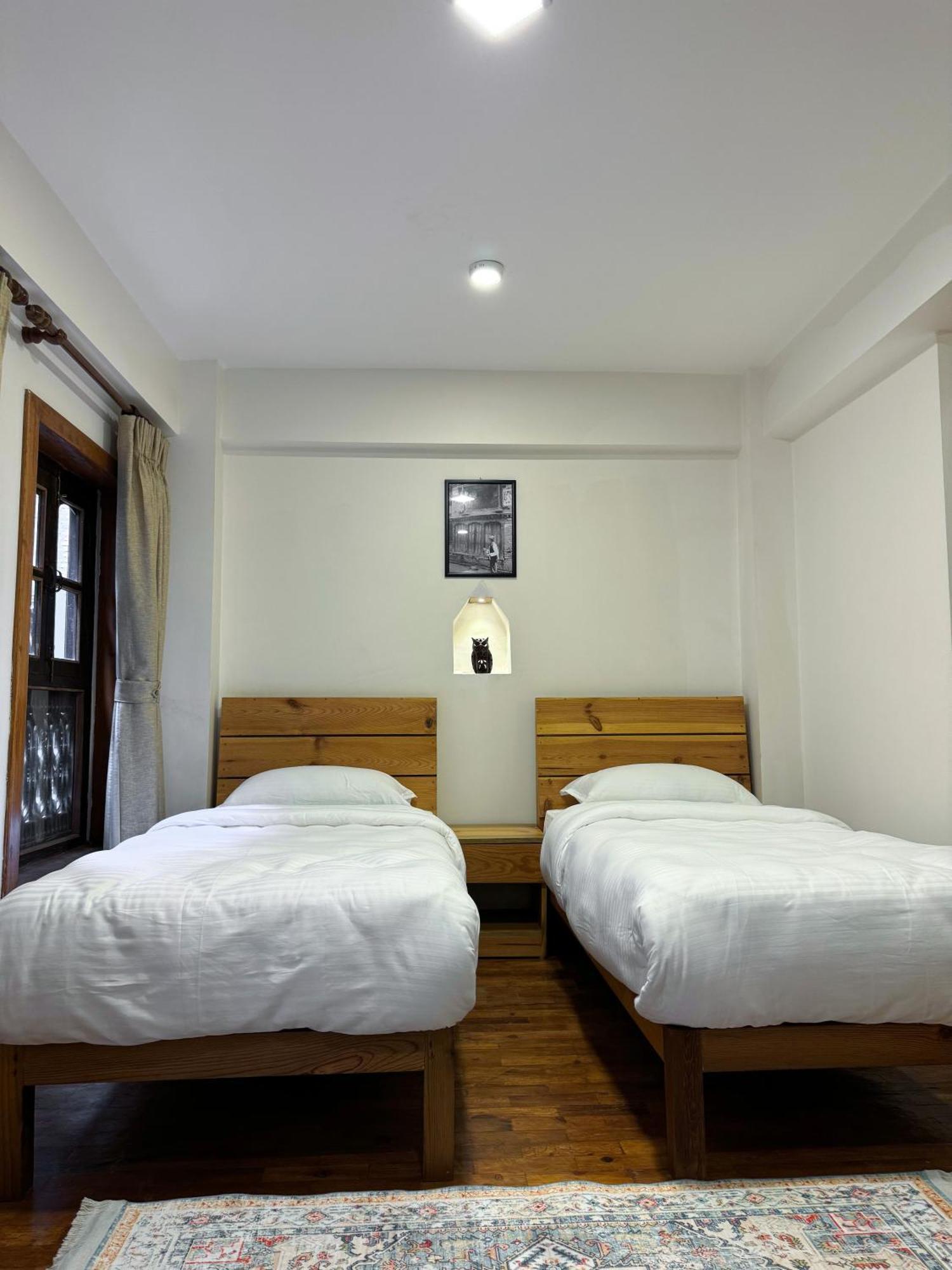 Karuna Hotel Patan Kathmandu Extérieur photo