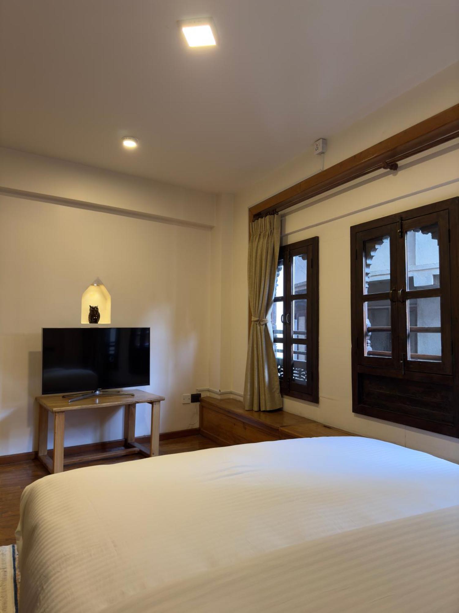 Karuna Hotel Patan Kathmandu Extérieur photo